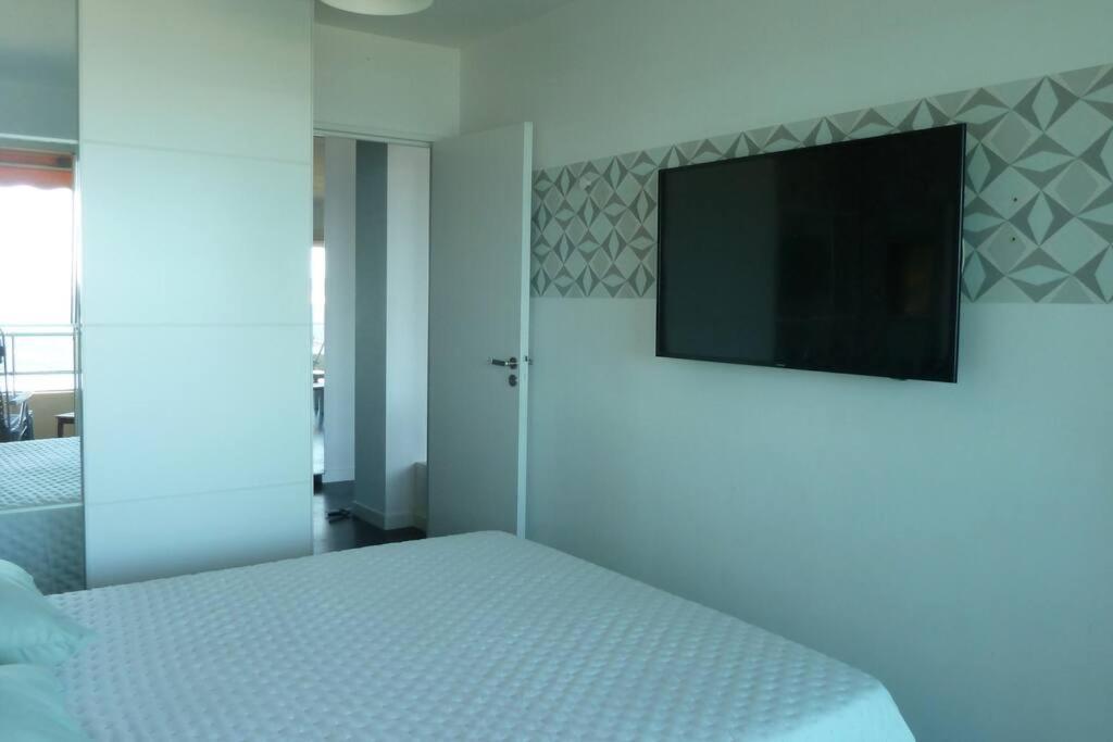 Front De Mer - Emplacement Prise - T2 Moderne Et Climatise - Tout A Pied 방돌 외부 사진
